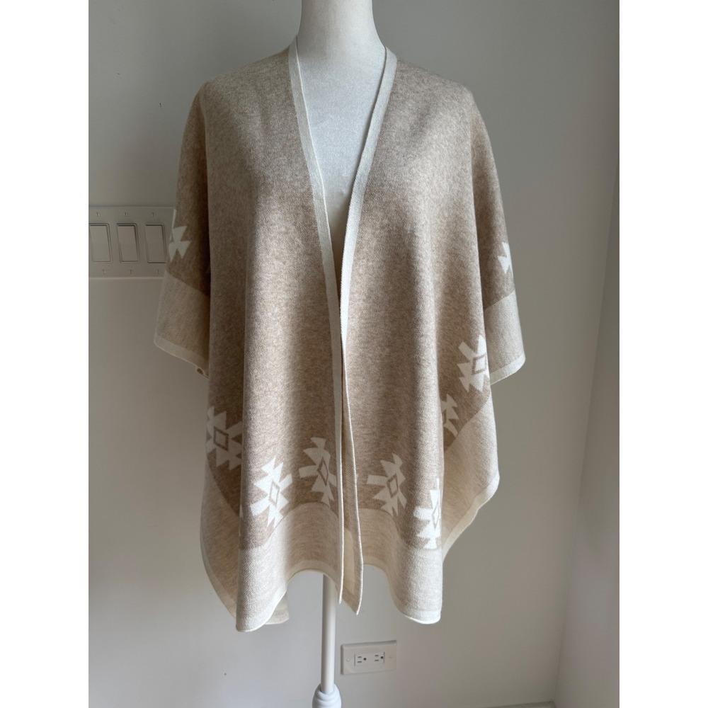 Warm & Cozy Lifestyle Beige Southwestern Knit Open Front Poncho Wrap Medium